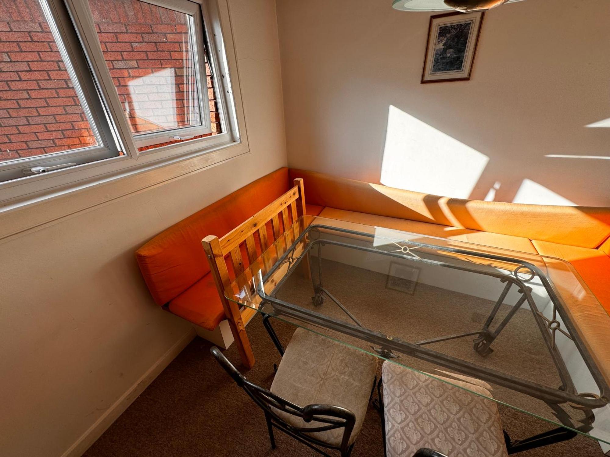 Two-Bedroom Flat Close To Uni & Shopping Center With Free Parking Coventry Extérieur photo